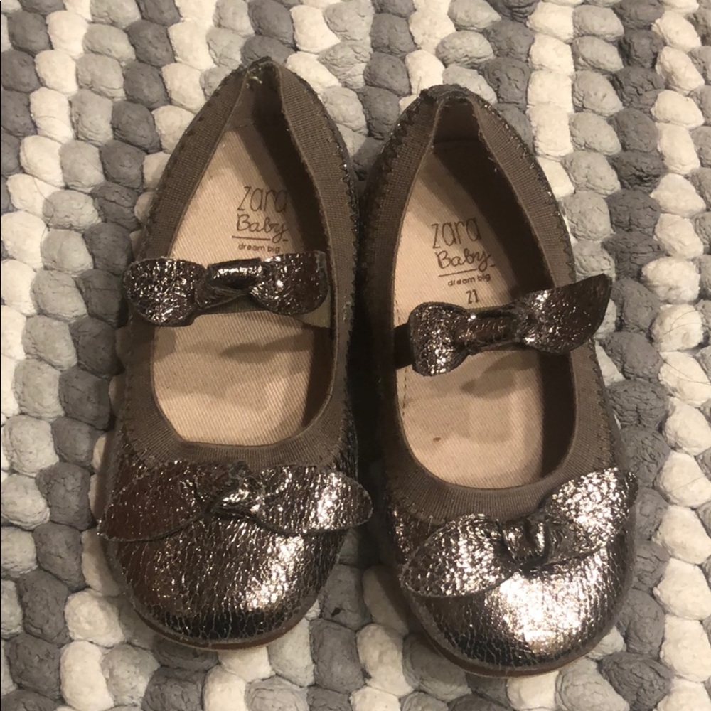 Zara Baby Girl Ballet Slippers size 21 US 5